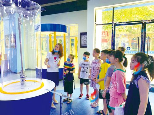 榮昌小小解說(shuō)員接受重慶禮儀培訓(xùn)紀(jì)實(shí)